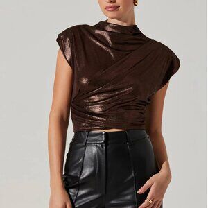 ASTR The Label - Solange Shimmery Mock Neck Cowl Top in Metallic Brown - L